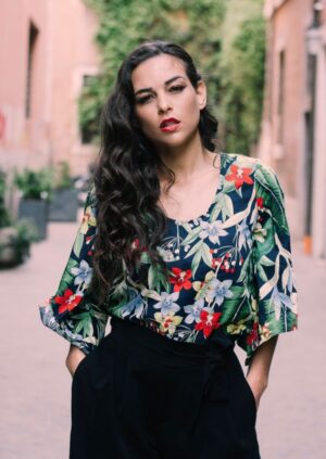Laura C - weibliches Model IsoModels